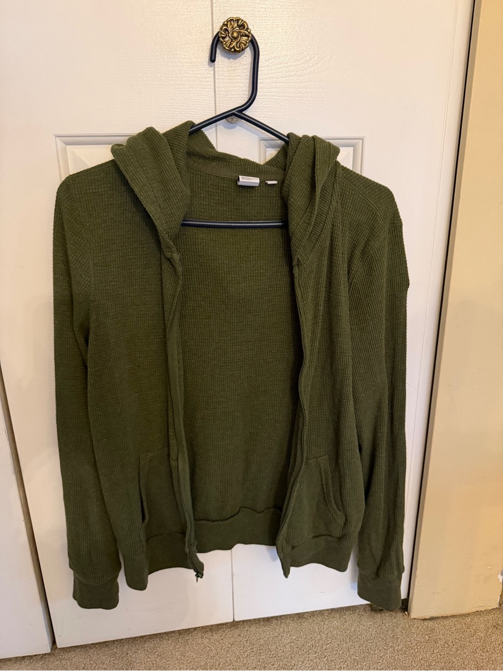 Aritzia TNA Olive Green Hooded Waffle Women's size M Sweater